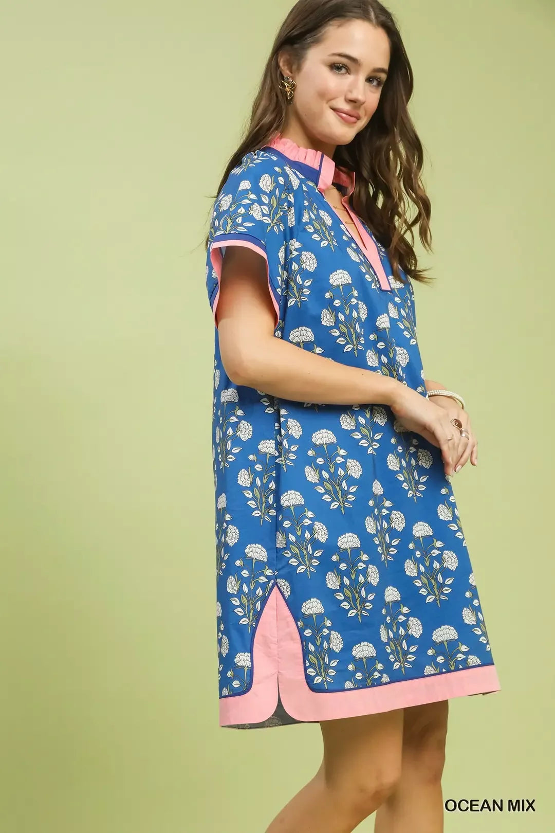 Printed Split Neck Short Sleeve Shift Dress