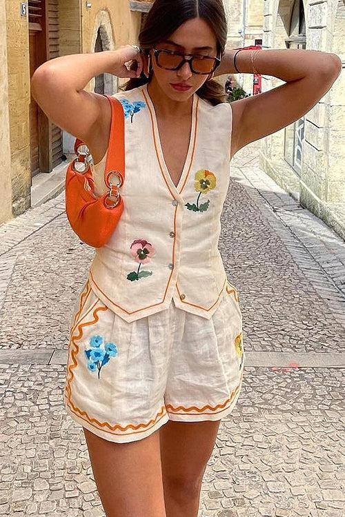 Summer Floral Embroidered Sleeveless Suit