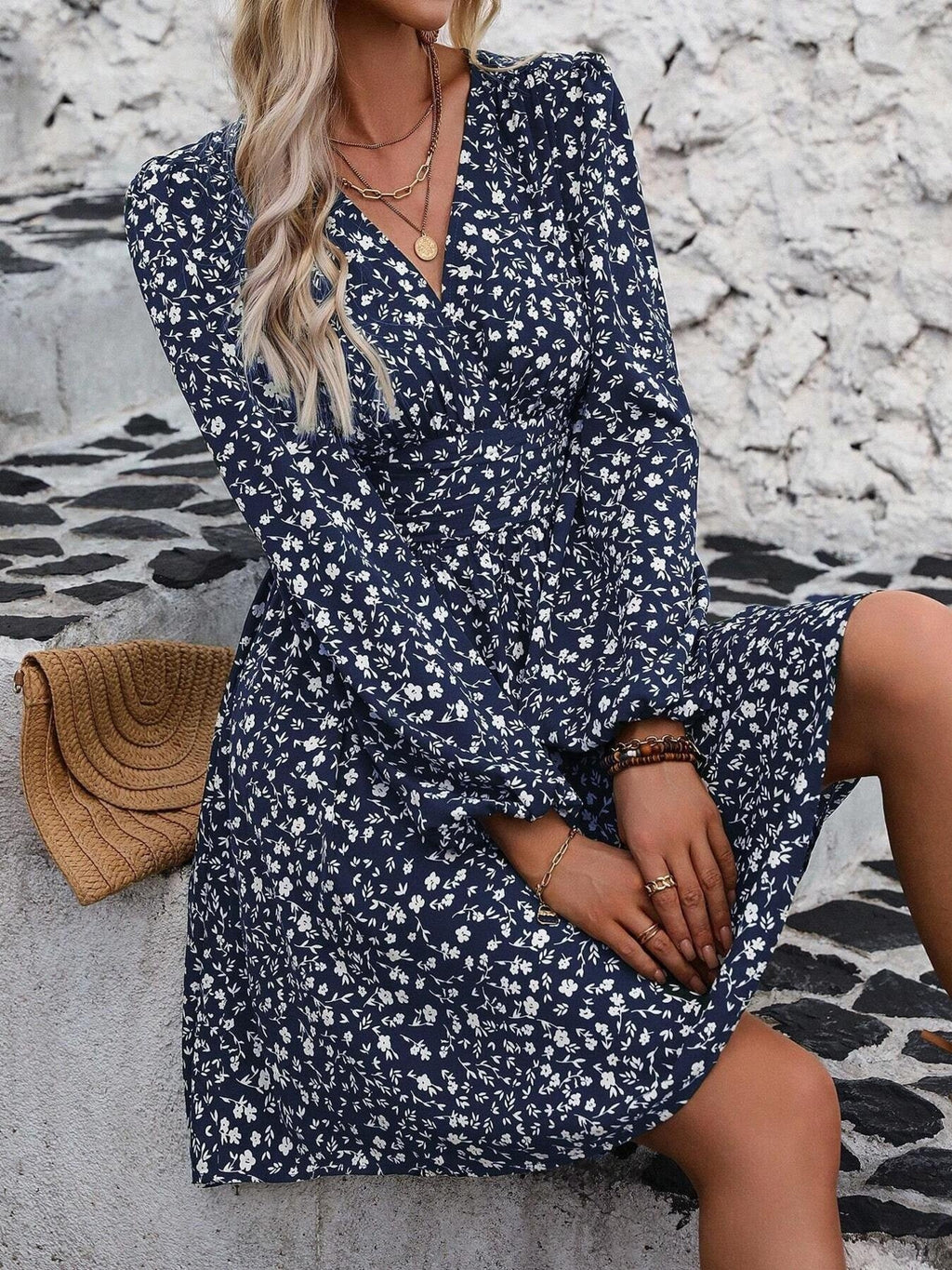 Floral Print V-Neck Long Sleeve Mini Dress