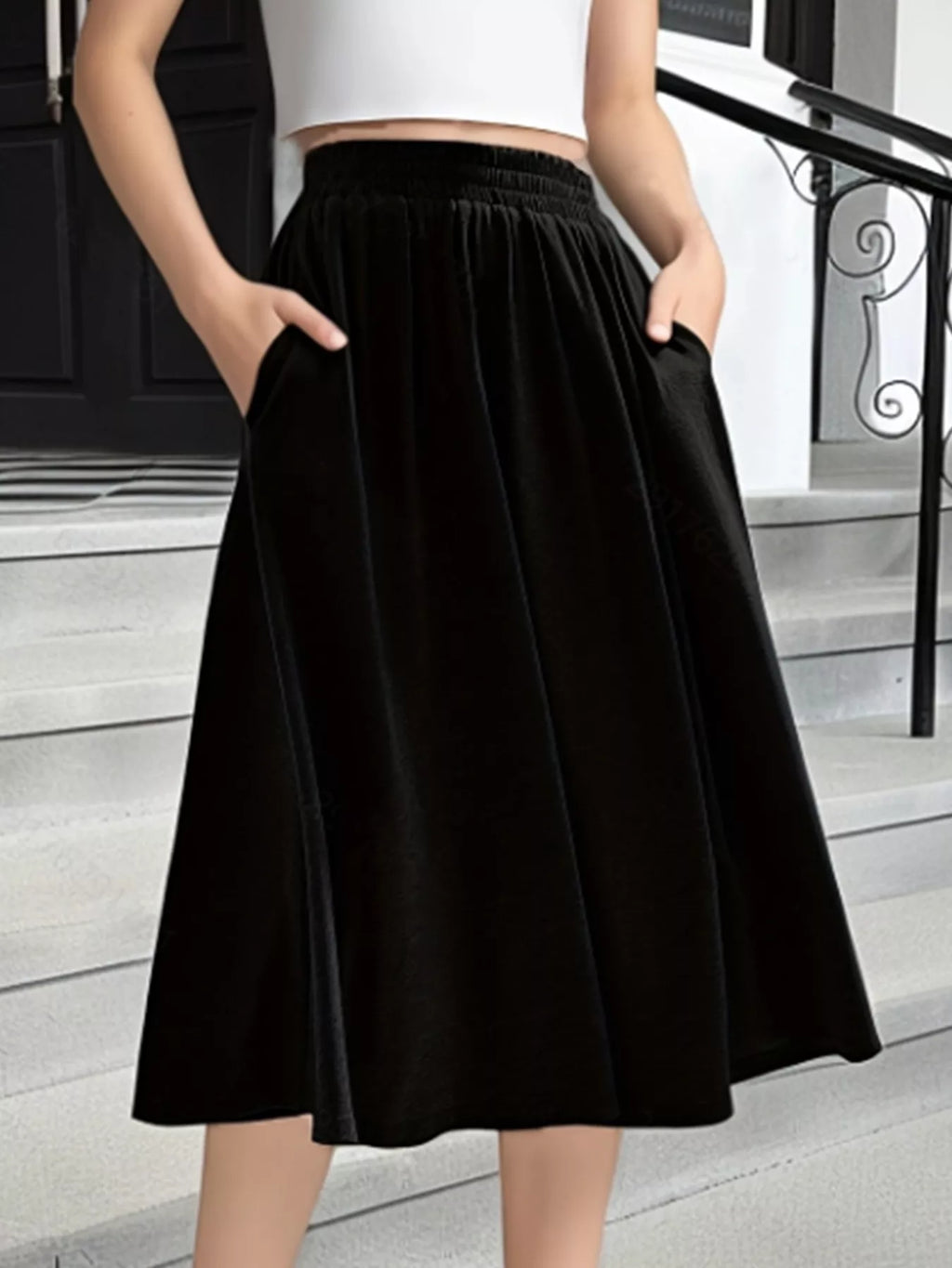Elastic Waist A-Line Skirt with Pockets