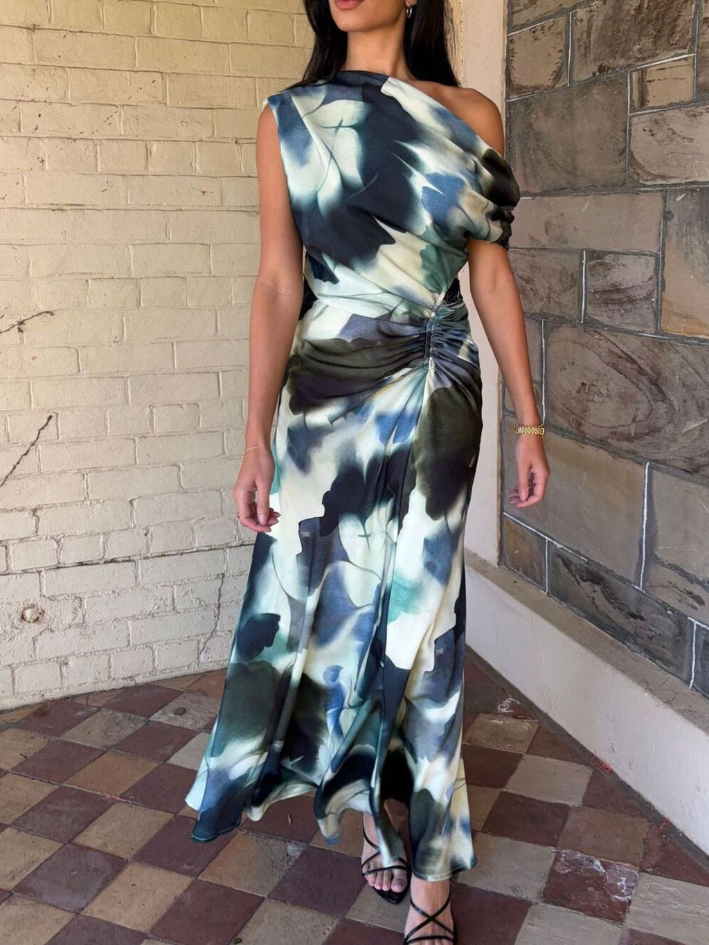 One-Shoulder Floral Print Maxi Dress