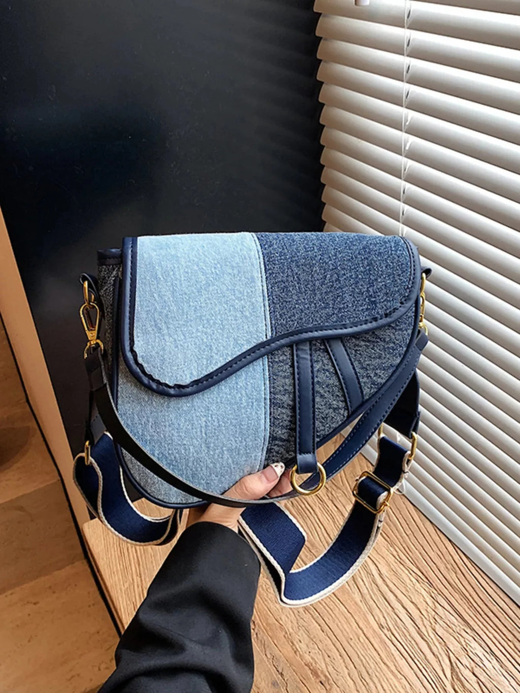 Adjustable Strap Crossbody Bag