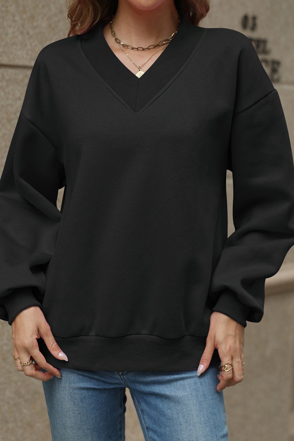 Black Solid Colour V-Neck Loose Fit Sweatshirt