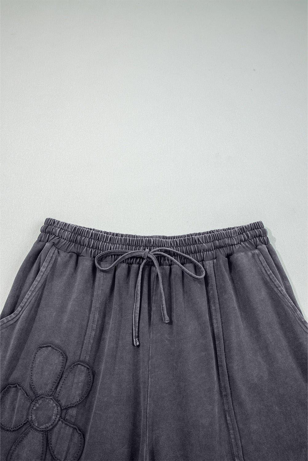 Buckskin Flower Patch Mineral Washed Cropped Wide Leg Pants
