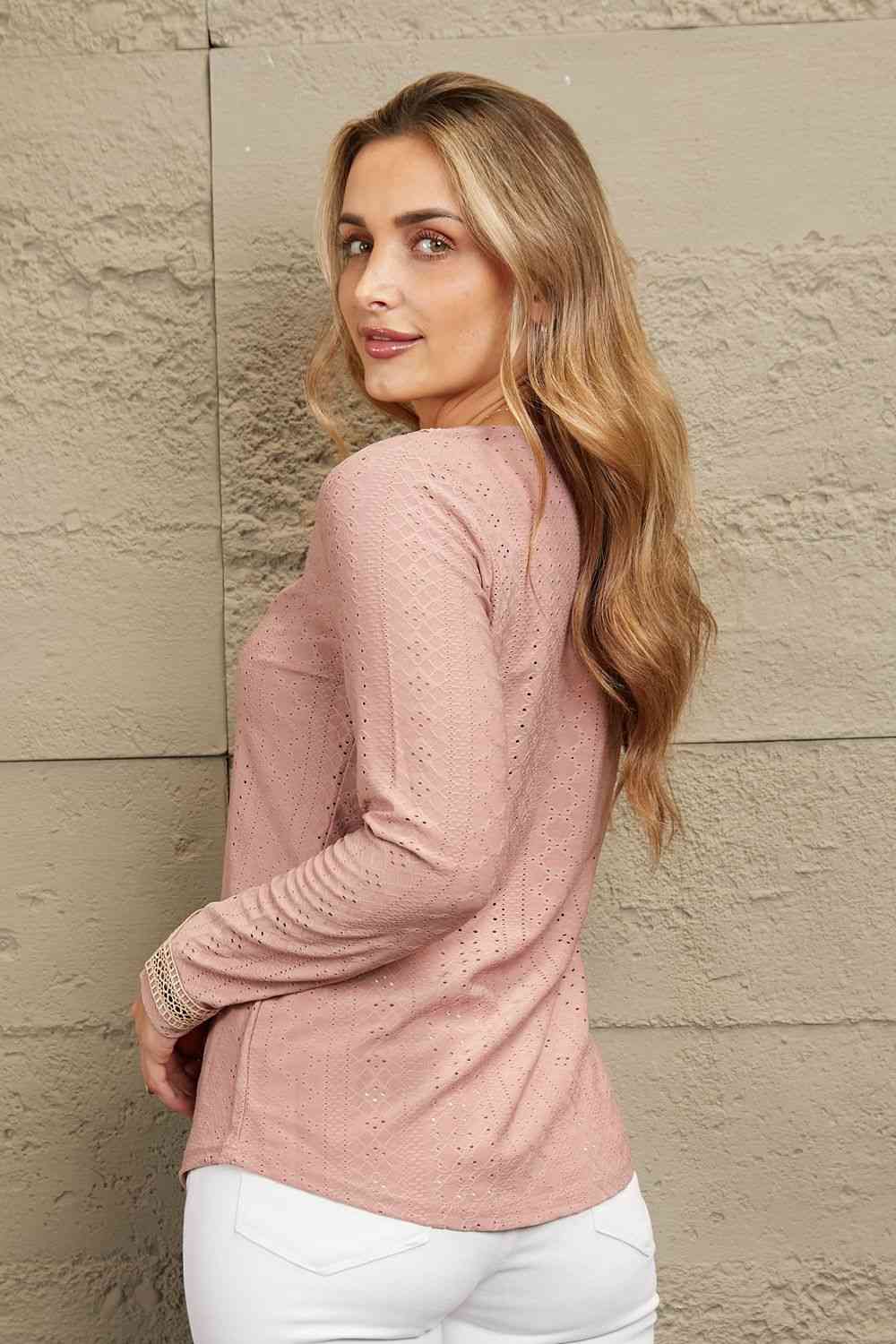 Contrast V-Neck Eyelet Long Sleeve Top