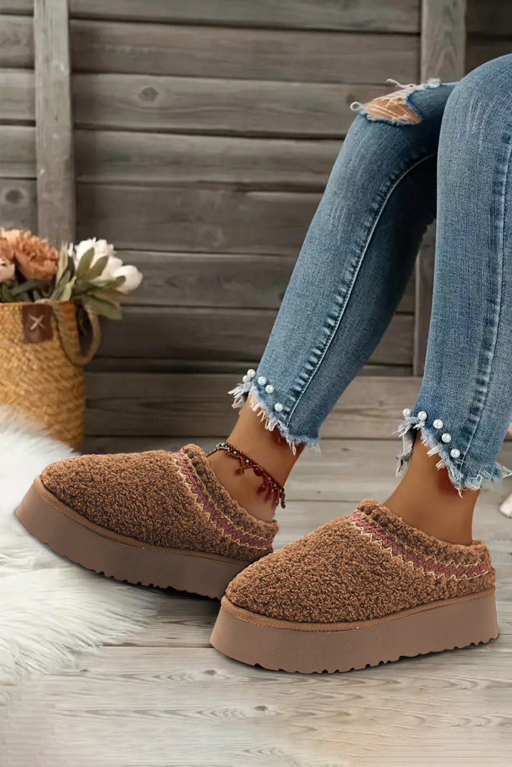 Chestnut Contrast Edge Plush Thick Sole Slippers