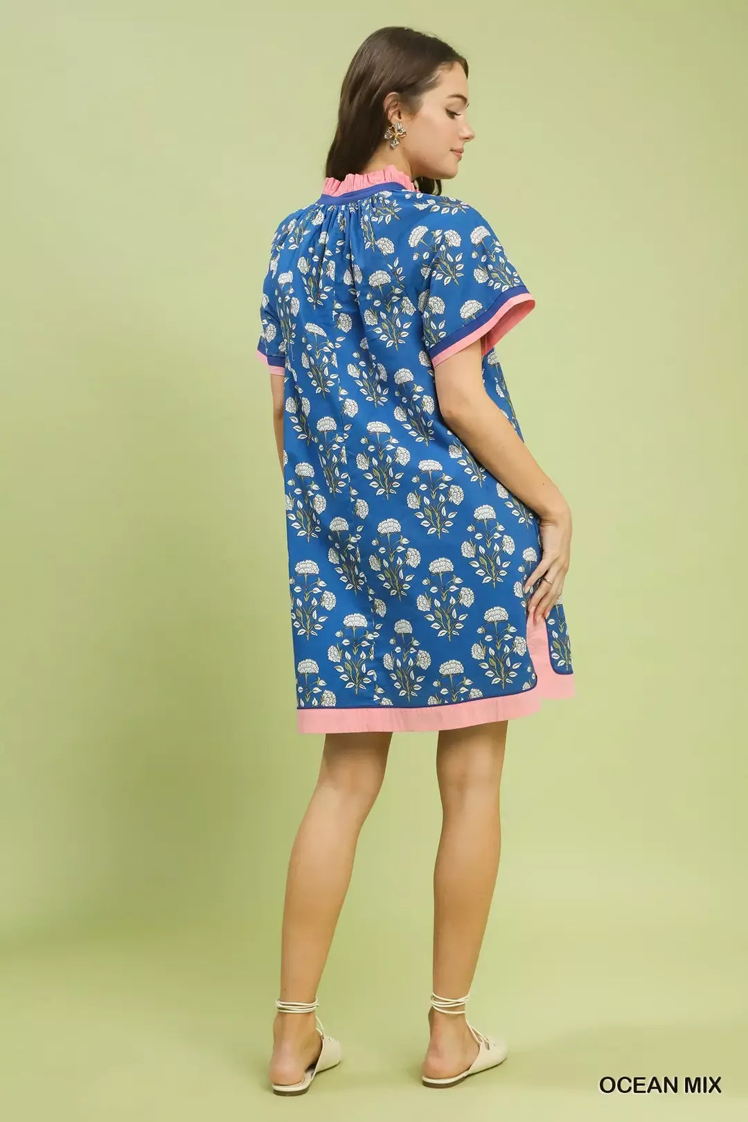 Printed Split Neck Short Sleeve Shift Dress