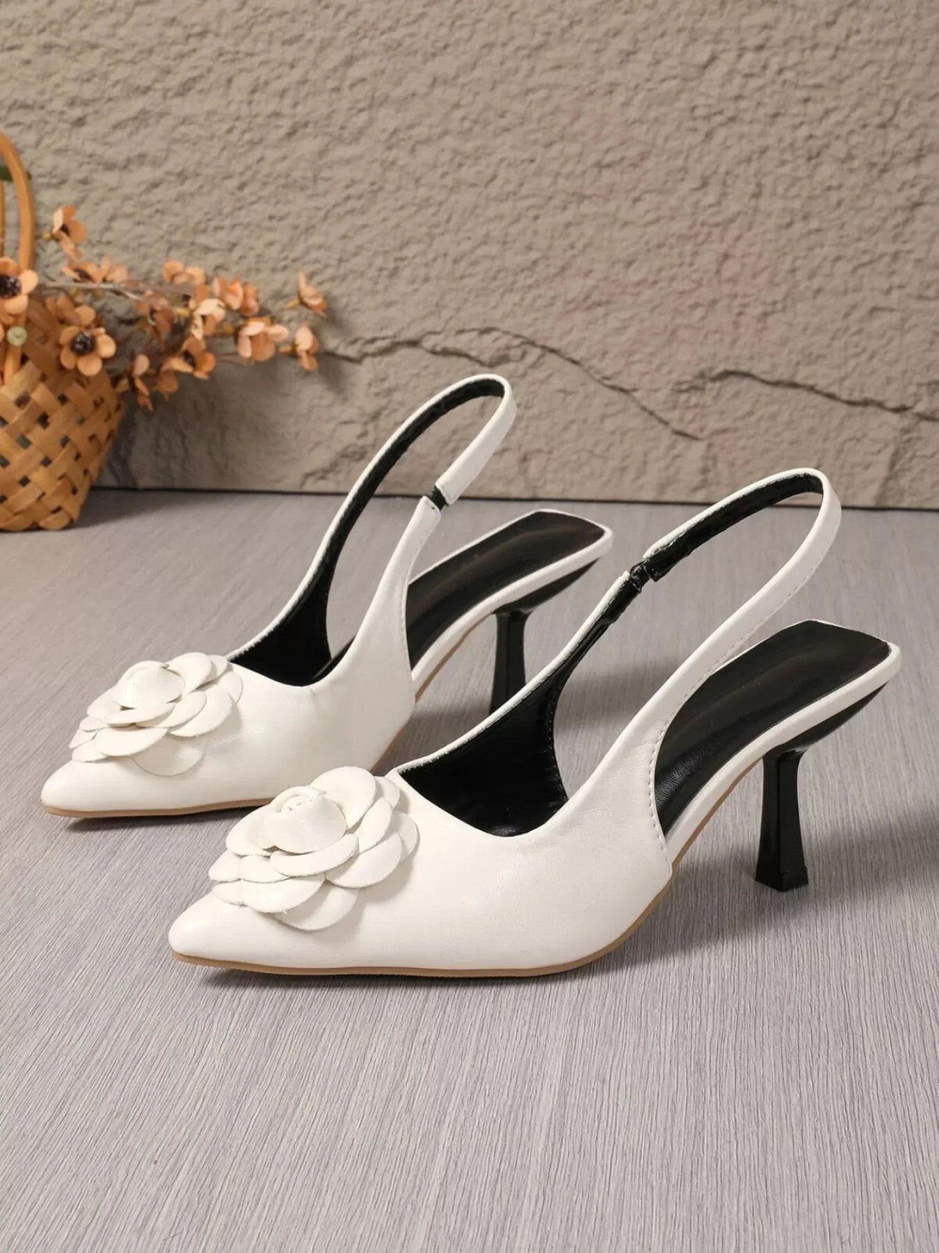 Flower Point Toe Slingback Sandals