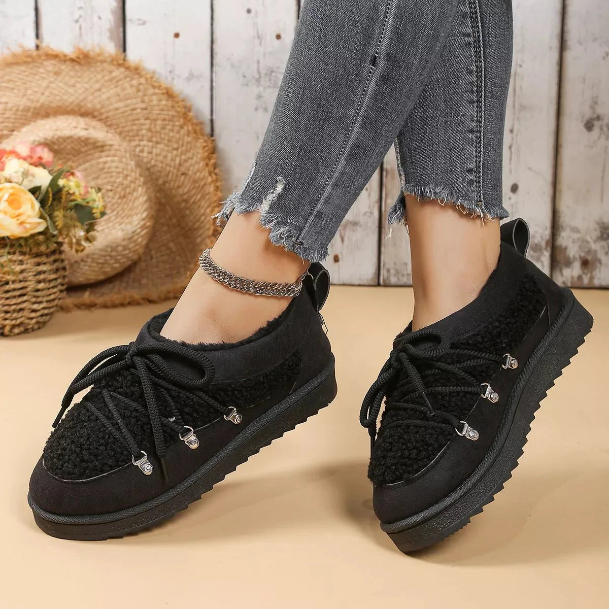 Lace Up Round Toe Platform Ankle Boots