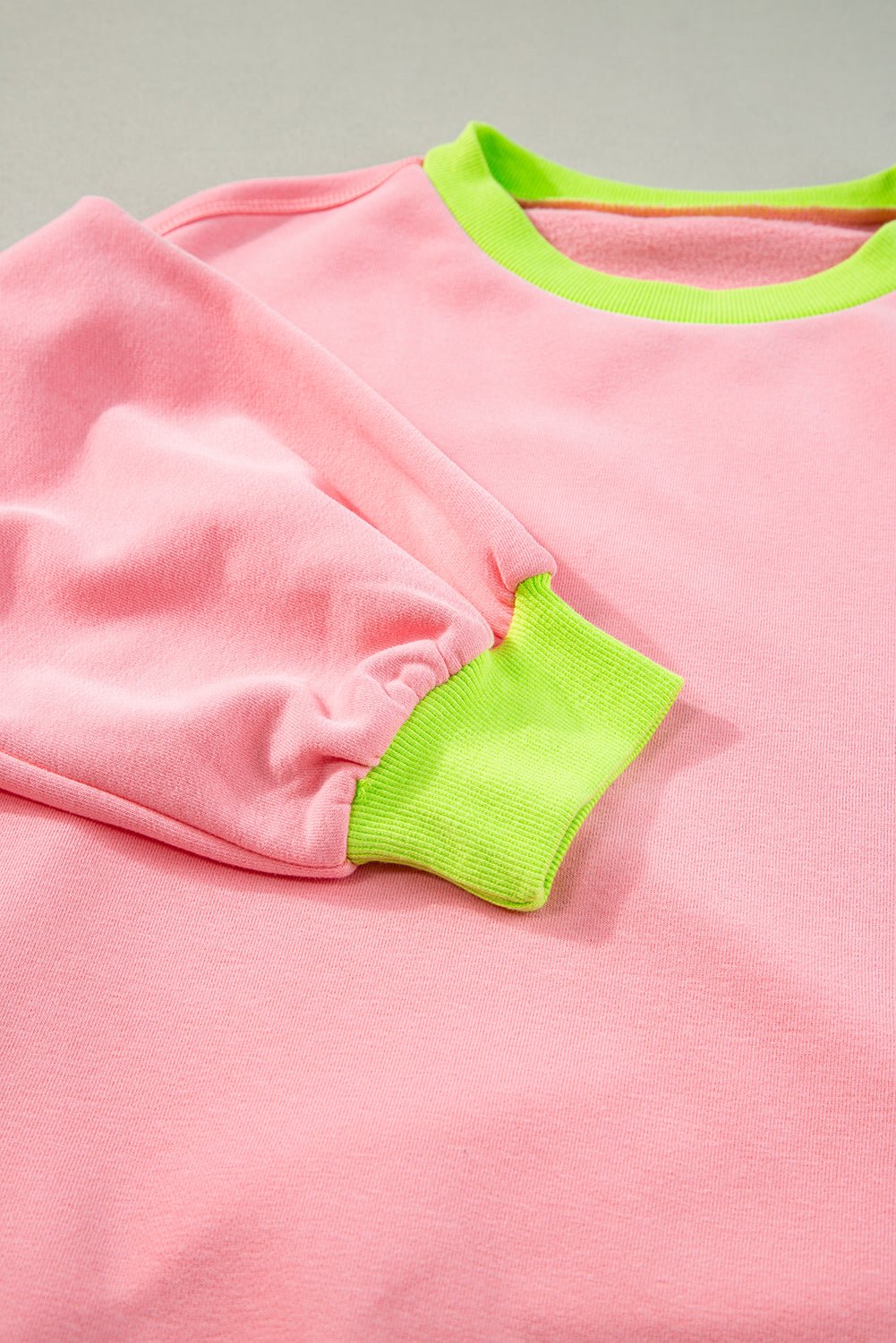 Pink Contrast Trim Bubble Sleeve Sweatshirt