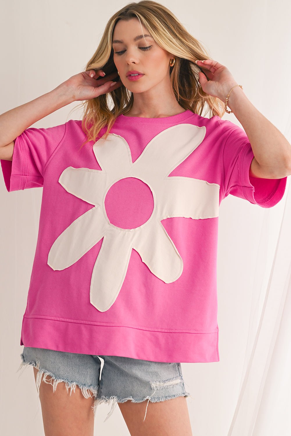 Sachet Pink 60s Flower Applique Slits T-Shirt