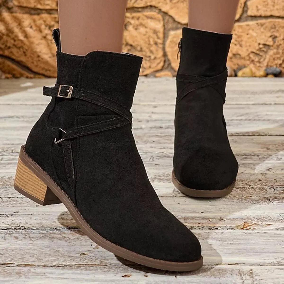 Side Zip Block Heels Boots