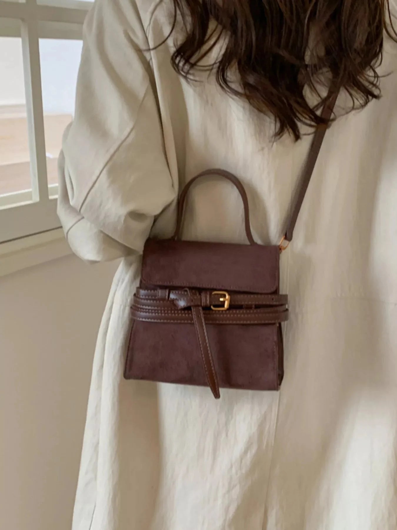 Suede Buckle Decor Crossbody Bag