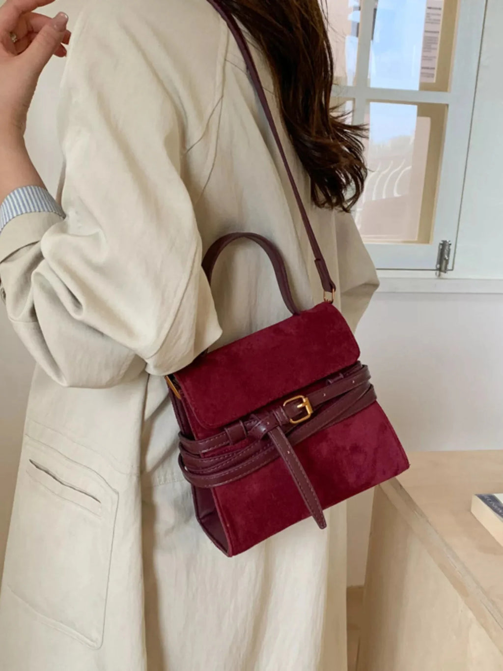 Suede Buckle Decor Crossbody Bag