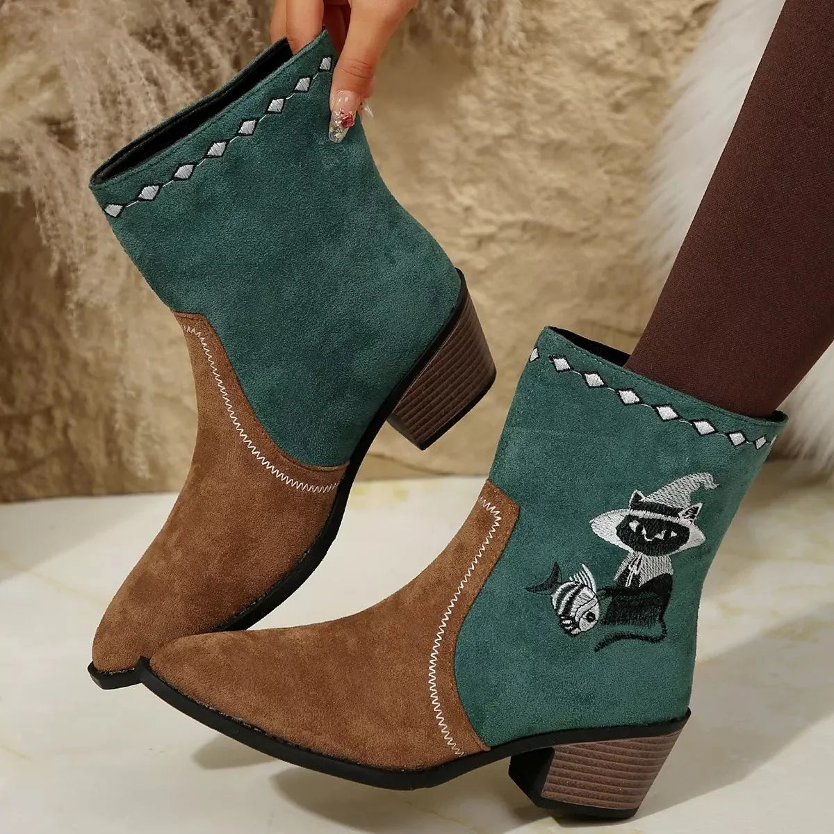 Western Cowboy Boots with Embroidered Design