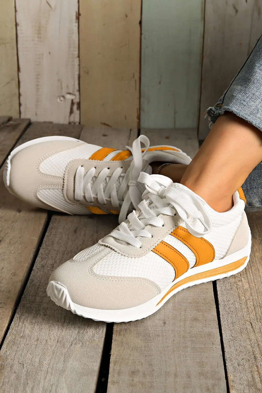 White Patchwork Breathable Lace Up Sneakers